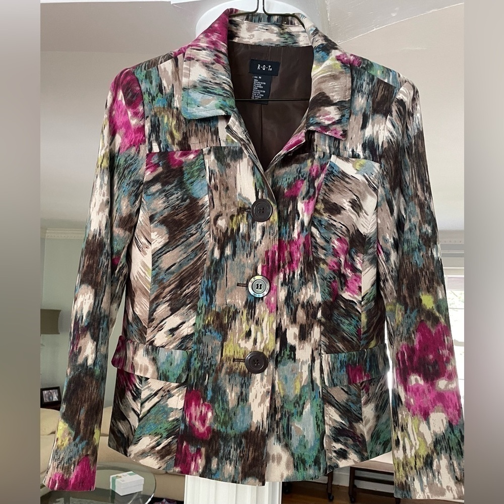 RQT women’s Corduroy multi color Jacket size medium. Colors are paint style